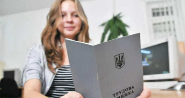 Kilencszázhárman szereztek hivatalosan állást Kárpátalján