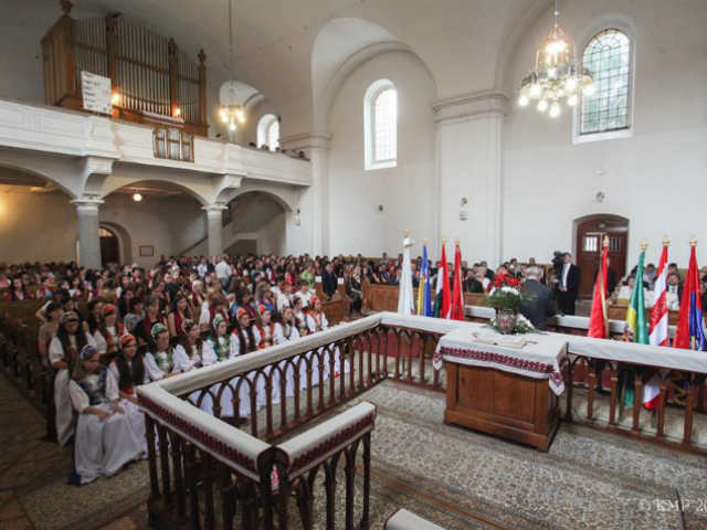 diplomaoszto foiskola 2014