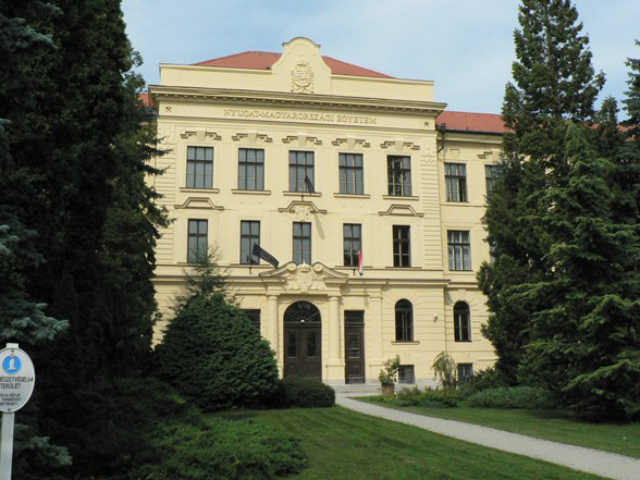 nyugatmagyarorszagi egyetem