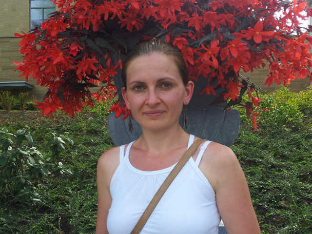 A nap verse: Németi Anett: Az ébredést nem ismerem