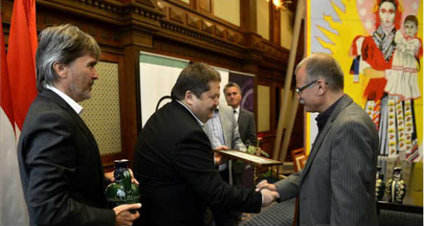 Átvették elismerésüket a Szülőföldem szép határa… fesztivál magyar díjazottjai