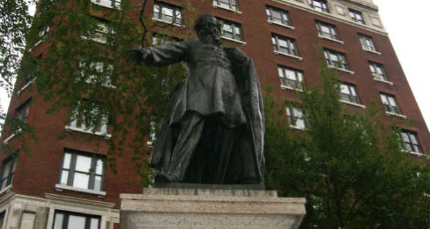 Hommáge à Kossuth. A Kossuth Rádió pénteken ünnepli névadója születésnapját