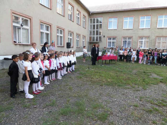 vari tanevnyito