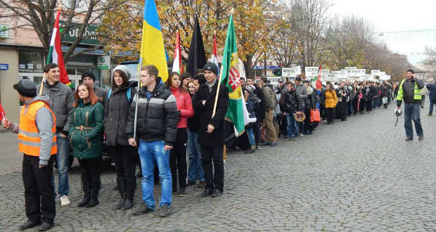 Emlékmenet a málenykij robot áldozataiért