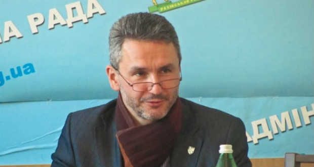 Kétnyelvű érettségi bizonyítványt és egyetemet kért a kormánytól a rahói járási románság