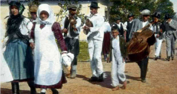 Kárpátalja anno: Poroskő: lakodalmi menet