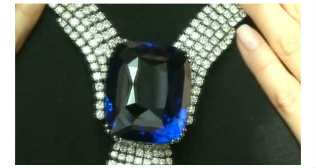 Rekordáron kelt el az egyik legnagyobb kék zafír