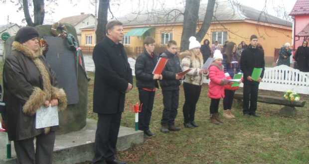 A málenykij robot áldozataira emlékeztek Salánkon