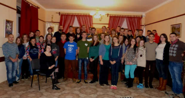 Felemelő karácsonyi ifjúsági lelkigyakorlat Karácsfalván