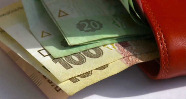 Kritikus a helyzet a fizetések terén az oktatás- és egészségügyben