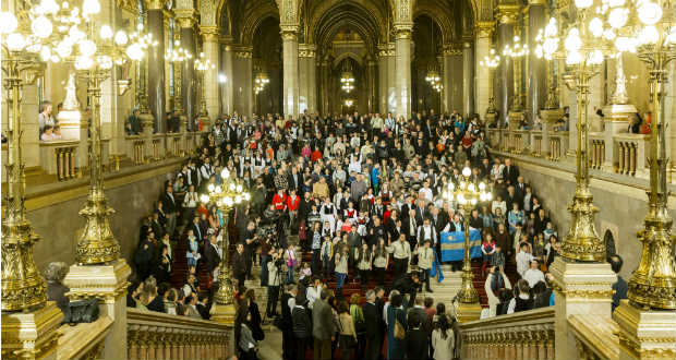 Kárpátaljai családok a budapesti Országházban