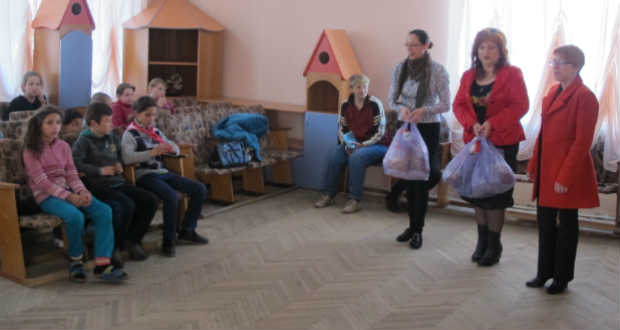 Szeretet édességcsomagokba zárva