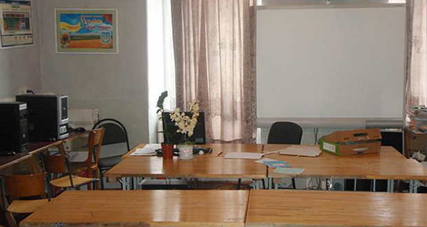 Kiraboltak egy iskolát Huszton