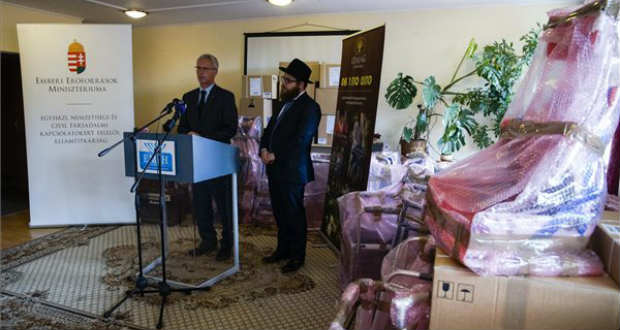 Nyolckamionnyi segélyszállítmány indul Ukrajnába