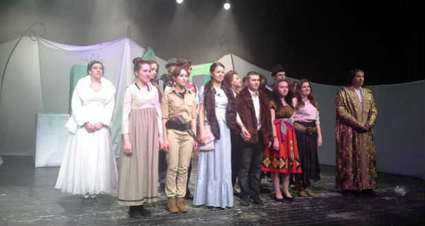 «Снігова королева» на берегівській сцені