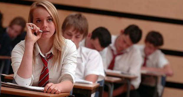 Huszonháromezer felvételiző vizsgázott sikertelenül ukrán nyelvből