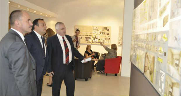 Bemutatták diplomamunkájukat a leendő művészek Ungváron