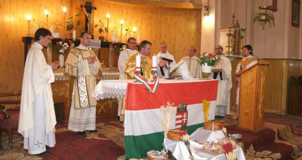 Szent István-napi ünnepség Aknaszlatinán