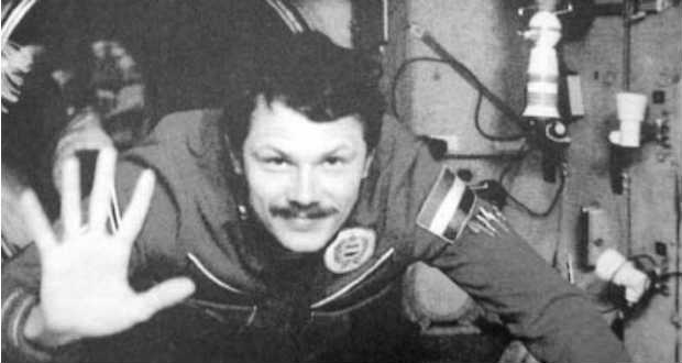 2015. augusztus 2., vasárnap