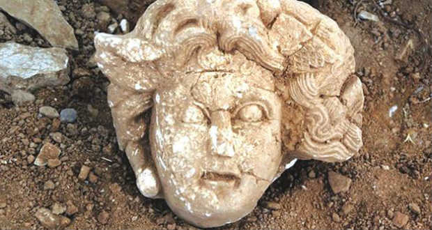 Medusza-fejet tártak fel Törökországban