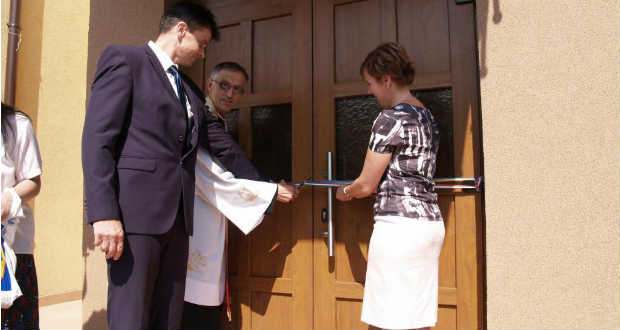 Felszentelték az új épületszárnyat