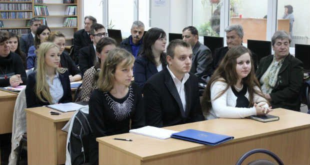 Lezajlott a felvételi vizsga a kutatói szakkollégiumra