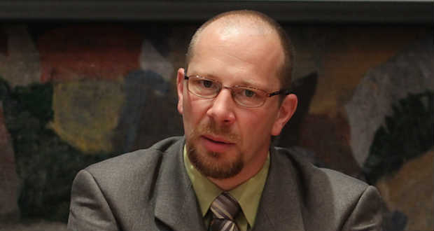 Előadás a szelektív hulladékgyűjtésről a beregszászi főiskolán