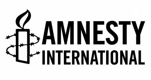 Heves támadások érik világszerte az emberi méltóság és egyenlőség eszméjét