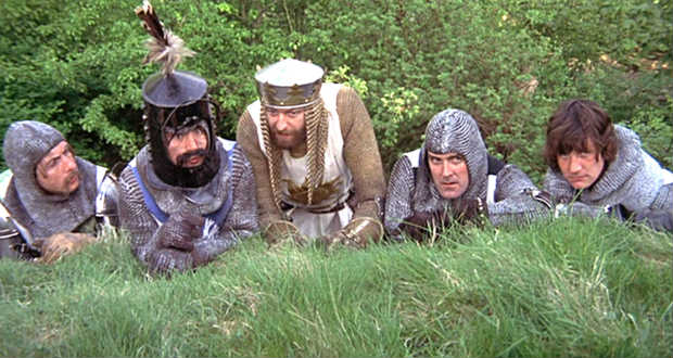 „S most új, vígabb élet kezdendő!”* – Válogatás a közszolgálati csatornák szilveszteri műsoraiból