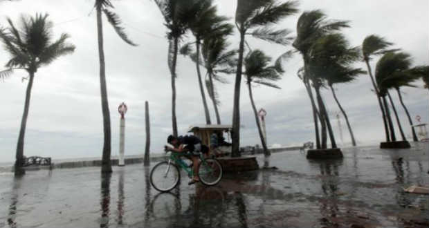 Sötétségbe borította a Fülöp-szigeteket a Melor tájfun