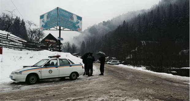 A Jobb Szektor tagjai lövöldöztek Kőrösmezőn