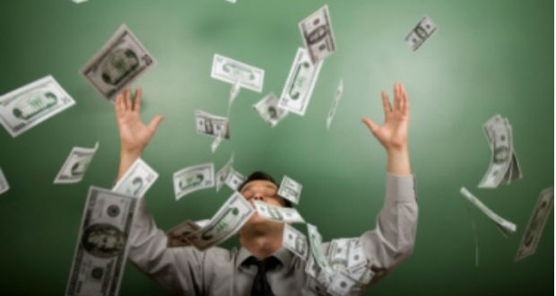 Nyolc milliomos él Kárpátalján