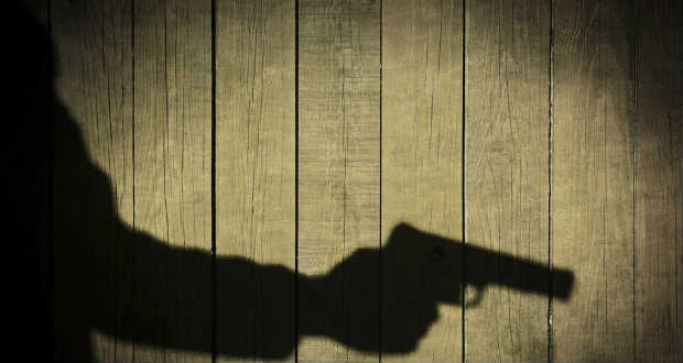 Lövöldözés egy nagyszőlősi bárban