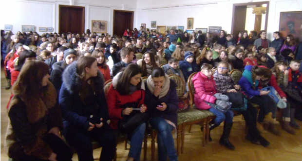 Négyszáznál is több gyerek vett részt a KMPSZ tanulmányi vetélkedőin