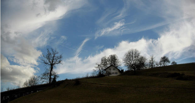 Enyhe idő záporokkal