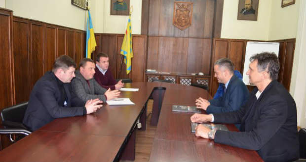 Közös sportversenyeket szervez a jövőben Munkács és Nyíregyháza