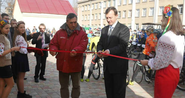 Kerékpárközpont nyílt Ungváron