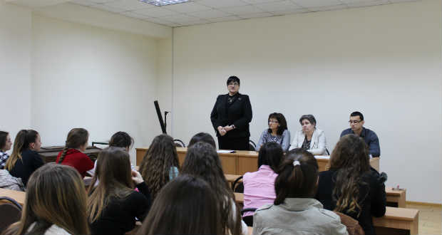 Húsvéti ajándék a Rákóczi-főiskola diákjainak