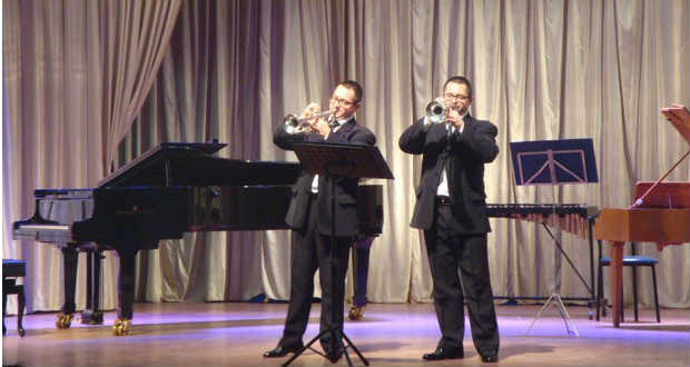 „A trombita minden műfajban helytáll” – Interjú a Popovics trombitaduóval