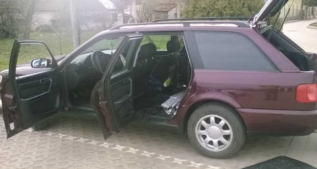 Csempészcigaretta a járműben