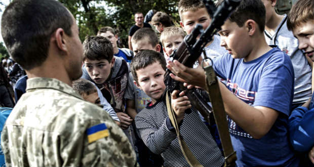 Valóságok párbeszéde: “Ki kardot ragad…”