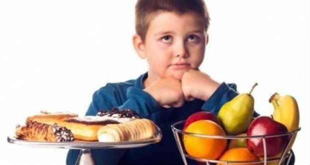 Kisebb az elhízás veszélye, ha gyalog jár a gyerek iskolába