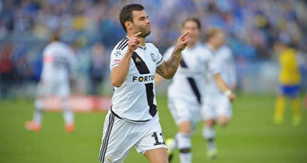 Nikolics két góljával továbbjutott a Legia