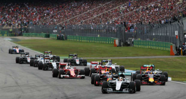 Hamilton harmadszor nyert Németországban