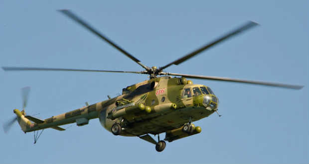 Lelőttek egy orosz katonai helikoptert Szíriában, öt utassal a fedélzetén