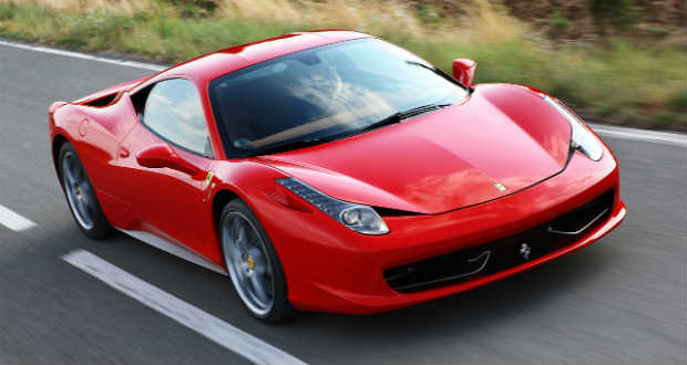 621 Ferrarit hívnak vissza