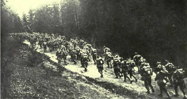 A Kárpátokon való jelképes átkeléssel emlékezik meg a román hadsereg az első világháború centenáriumáról