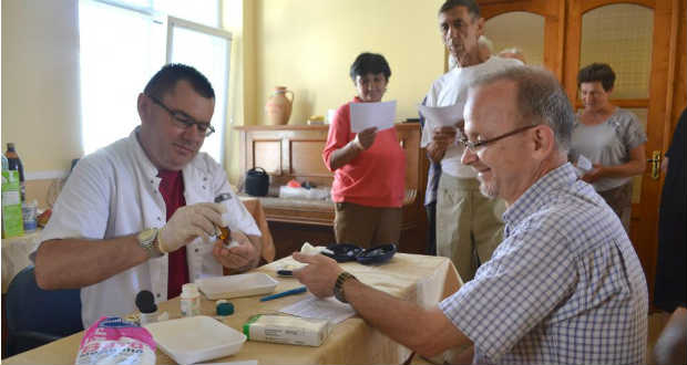 Egészségfelmérés, életmódtanácsok, előadások Badalóban