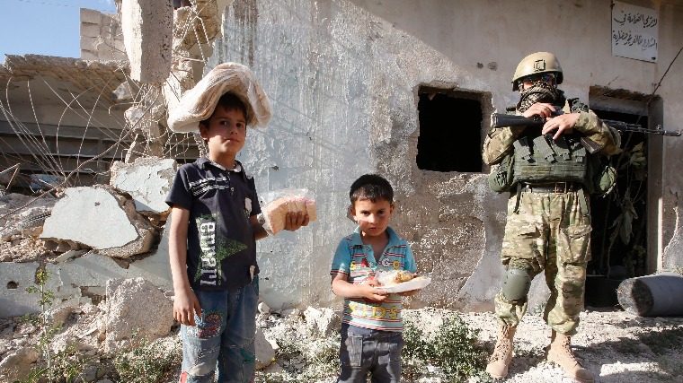 Hivatalosan életbe lépett a szíriai tűzszünet