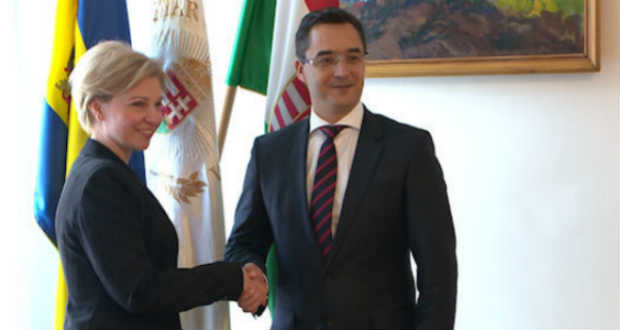 Ljubov Nepop: Az ukrán-magyar kapcsolatban Debrecen lehet a híd